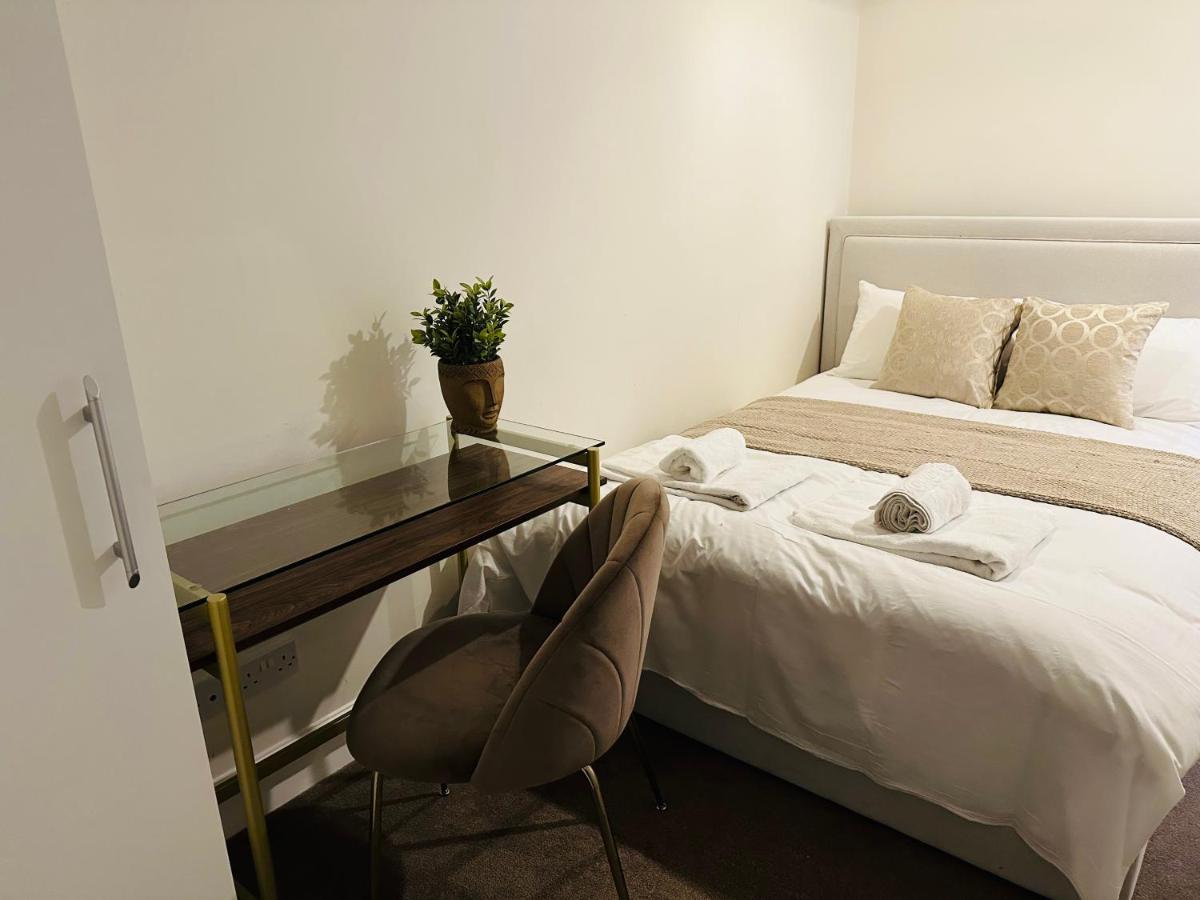The Wimbledon Haven - Free Parking Lejlighed London Eksteriør billede